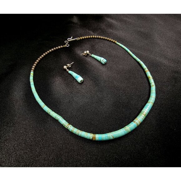 Jewelry - Vintage Turquoise Necklace & Earrings Set